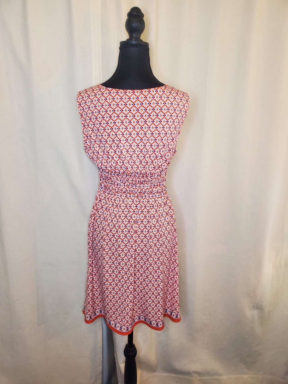 Max Edition Red Patterned V-Neck Midi Dress - Picture 2 of 4